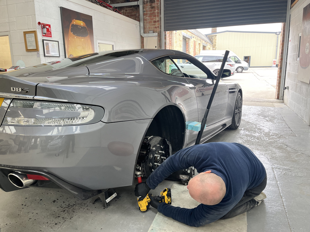 Aston Martin Servicing